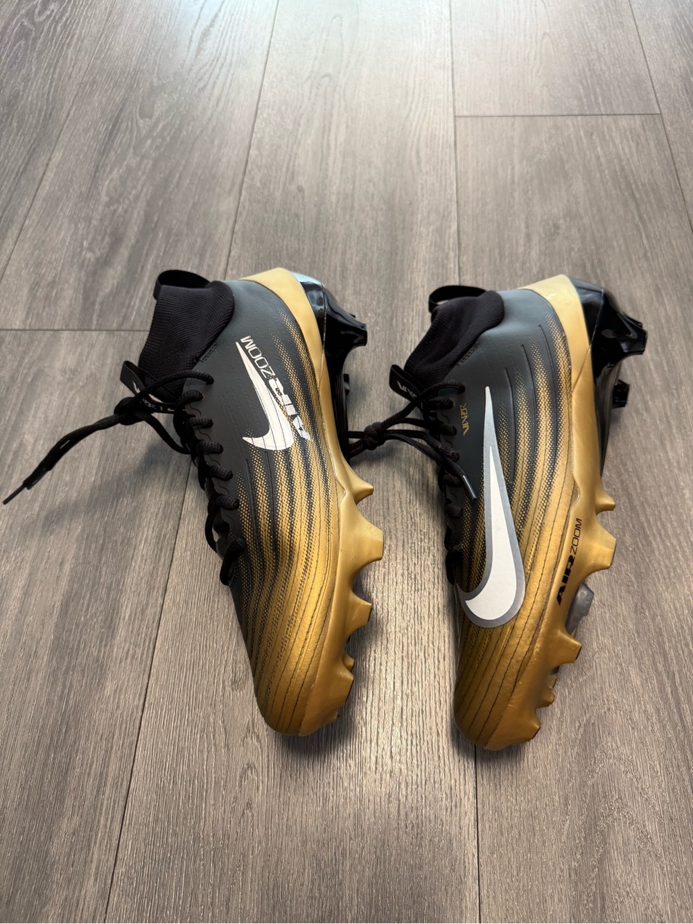 New NIKE Zoom Air Vapor Pro 1 Football Cleats Black Gold FB3298-003 Mens Sz 11 - Picture 4 of 7